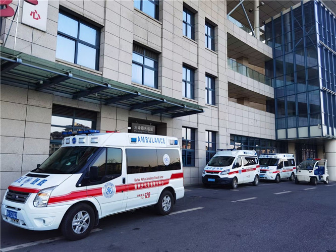 龙湾镇救护车出租服务案例4